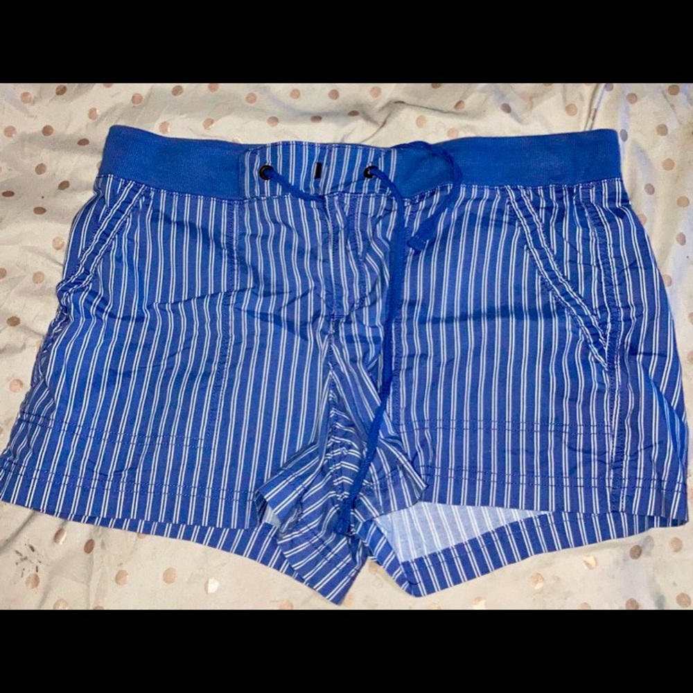 Blue shorts💙